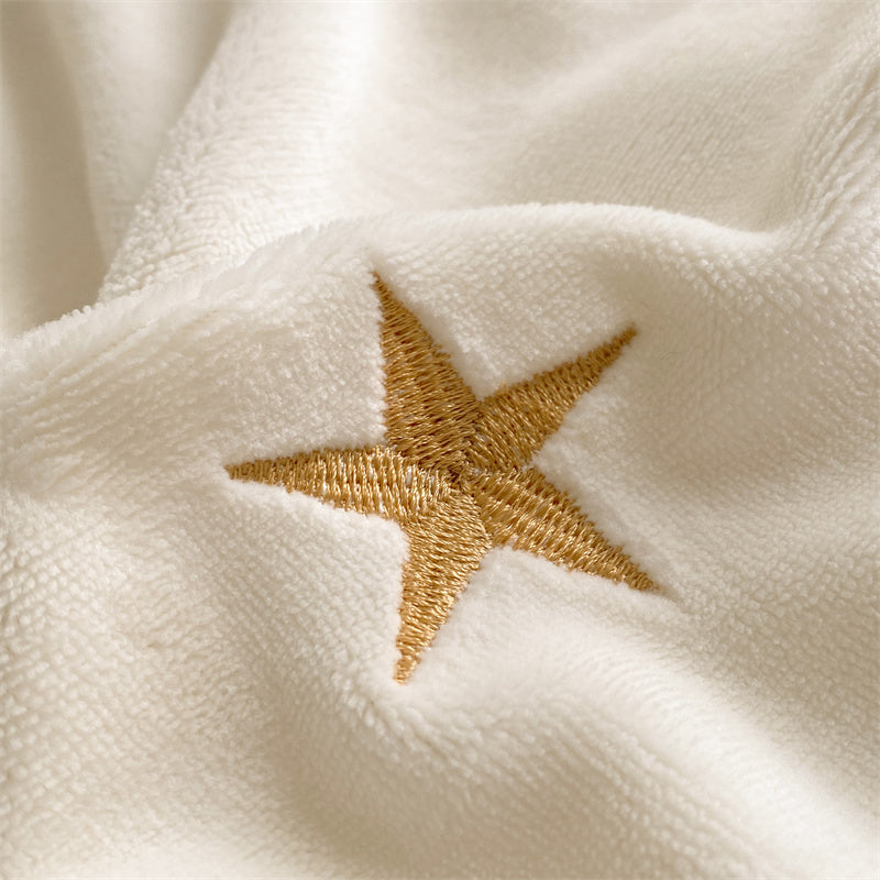 Vierteiliges Bettset aus Milchsamt im heilenden Prinzessinnenstil